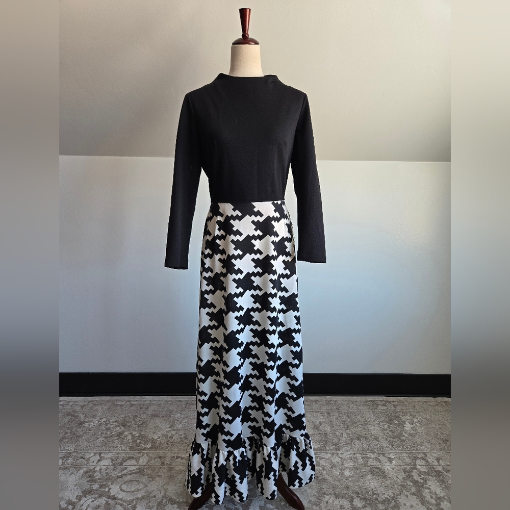 Burt Stanley of California Vintage 70s Houndstooth Maxi Dress